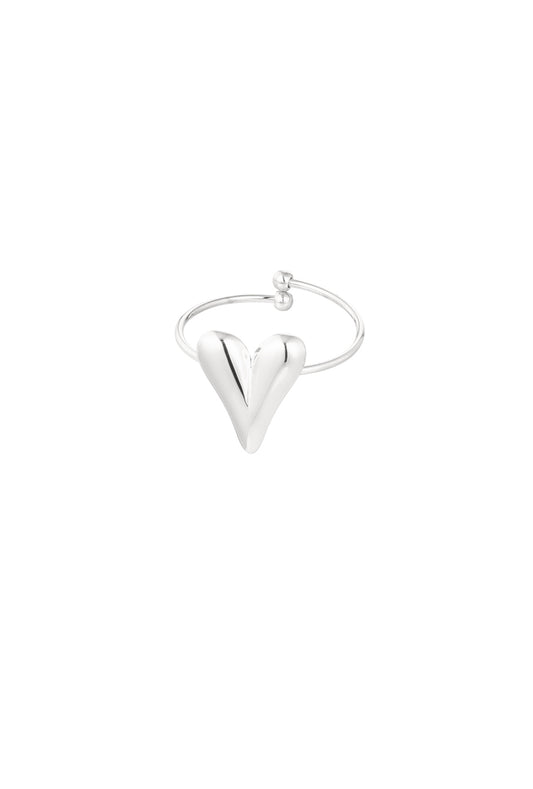 Simple Heart Ring
